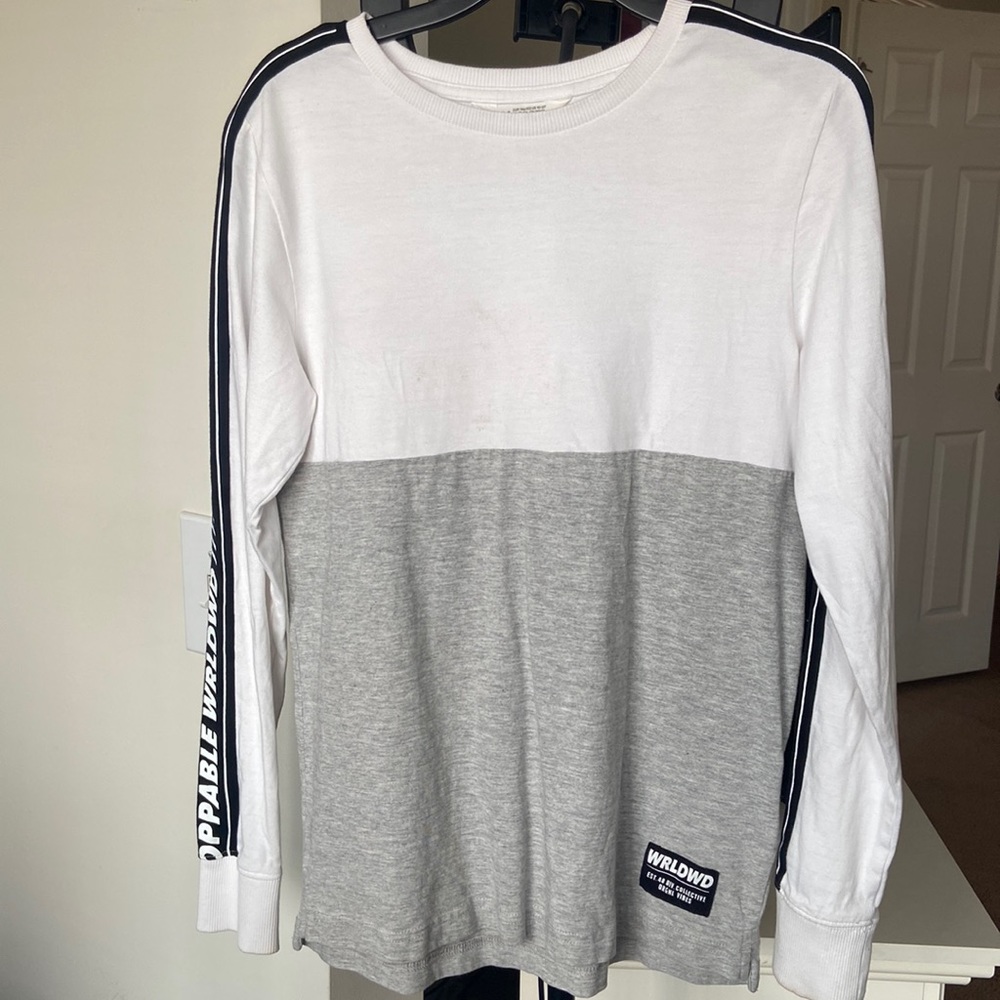 H&M boys long sleeve T-shirt